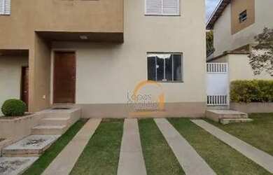 Imagem: A casa em condomínio possui 3 Dormitórios, 2 Banheiros, 2