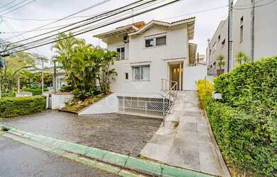 Imagem 1: Alphaville 04 Casa com 4 dormitórios