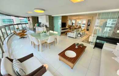 Imagem: O apartamento possui 3 Dormitórios, 4 Banheiros, 4 Vagas na