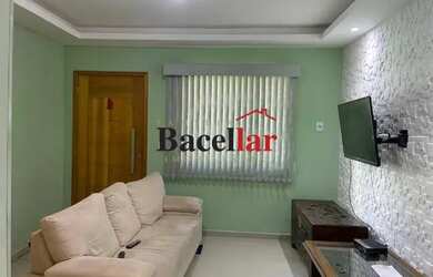 Imagem: A casa possui 2 Dormitórios, 4 Banheiros, 3 Vagas na garagem