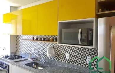 Imagem: O apartamento possui 2 Dormitórios, 1 Banheiro, 2 Vagas na