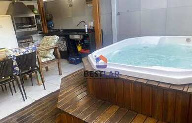 Imagem: A casa em condomínio possui 3 Dormitórios, 2 Banheiros, 2