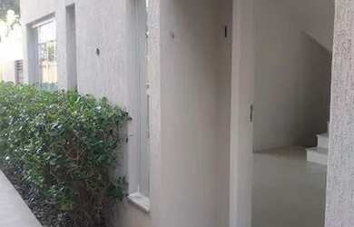 Imagem 4: VISITA VANIA 9 4 7 - 9 3 - 5 5 2 8 CASA CONDOMINIO FECHADO PROX PORTAO 3 USP