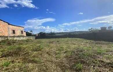 Imagem: O terreno possui 792m² de Área e está localizado em Tarumã