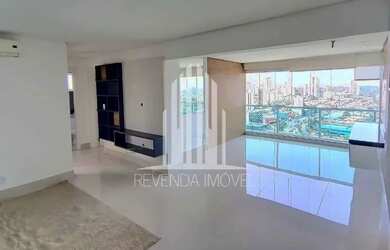 Imagem: O apartamento possui 2 Dormitórios, 2 Banheiros, 2 Vagas na