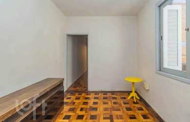 Imagem 6: Imóvel para venda com 40 metros quadrados com 1 quarto em São João - Porto Alegre - RS