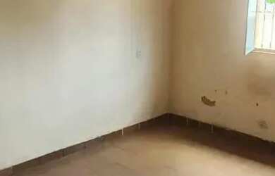 Imagem 8: CASA DE ESQUINA LOCALIZADA NO BAIRRO DOM PEDRO, COM 3 QUARTOS SENDO 1...