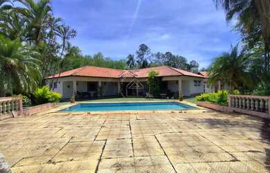 Imagem: A fazenda possui 5000m² de Área e está localizado em Porto