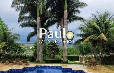 Imagem: A casa em condomínio possui 5 Dormitórios, 5 Banheiros, 5