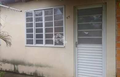 Imagem 2: Casa com 2 quartos de esquina no Residencial Dom Ivo em Santa bMaria