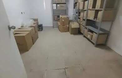 Imagem 7: EXCELENTE PONTO COMERCIAL DE FRENTE COM 5 SALAS, DEPOSITO DE 80M E ESCRITÓRIO...