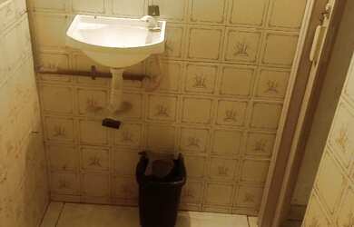 Imagem 4: Aluga-se kitnet Quarto com aluguel por R$700 /mês