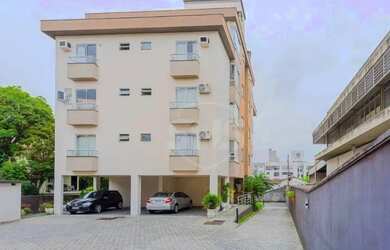 Imagem: O apartamento possui 1 Dormitório, 1 Banheiro, 45m² de Área