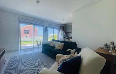 Imagem: O apartamento possui 2 Dormitórios, 2 Banheiros, 1 Vaga na