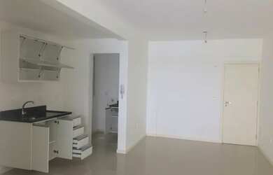 Imagem: O apartamento possui 2 Dormitórios, 2 Banheiros, 2 Vagas na