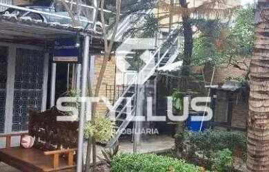 Imagem: A casa possui 3 Dormitórios, 5 Banheiros, 4 Vagas na garagem