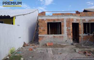 Imagem: A casa possui 3 Dormitórios, 2 Banheiros, 90m² de Área e