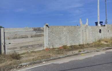 Imagem: O terreno e está localizado em Jardim Atlântico Central, Maricá