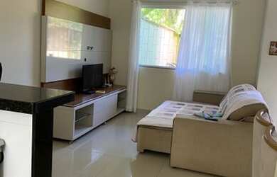 Imagem: A casa possui 2 Dormitórios, 2 Banheiros, 2 Vagas na garagem