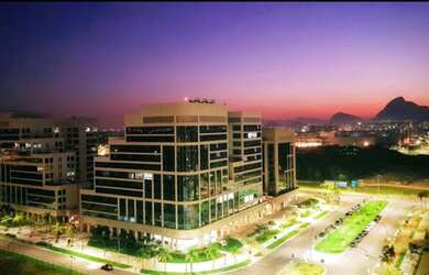 Imagem: O depósito possui 1 Vaga na garagem, 58m² de Área e está