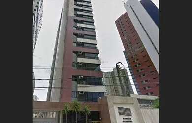 Imagem: O apartamento possui 4 Dormitórios, 5 Banheiros, 3 Vagas na