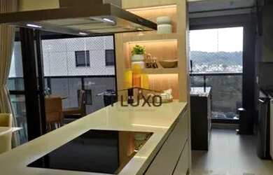 Imagem: O apartamento possui 3 Dormitórios, 1 Banheiro, 2 Vagas na