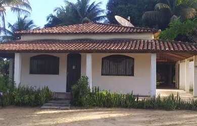 Imagem: A casa possui 2 Dormitórios, 1 Banheiro, 5 Vagas na garagem