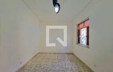 Imagem: A casa possui 2 Dormitórios, 1 Banheiro, 50m² de Área, Imóvel