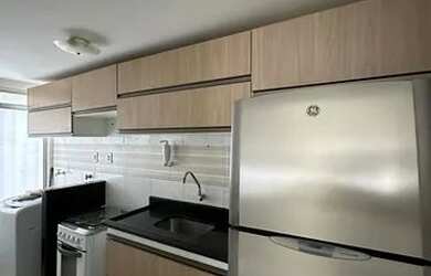 Imagem: O apartamento possui 2 Dormitórios, 1 Banheiro, 1 Vaga na garagem