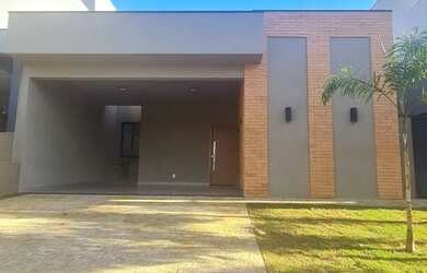 Imagem: A casa em condomínio possui 3 Dormitórios, 5 Banheiros, 4