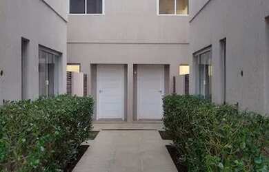 Imagem 2: VISITA VANIA 9 4 7 - 9 3 - 5 5 2 8 CASA CONDOMINIO FECHADO PROX PORTAO 3 USP