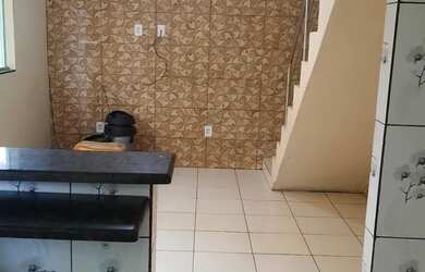 Imagem: A casa possui 2 Dormitórios, 2 Banheiros, 1 Vaga na garagem