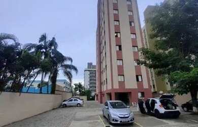 Imagem: O apartamento possui 1 Dormitório, 1 Banheiro, 1 Vaga na garagem