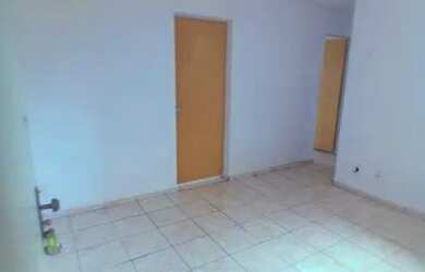 Imagem: O apartamento possui 2 Dormitórios, 1 Banheiro e 1 Vaga na
