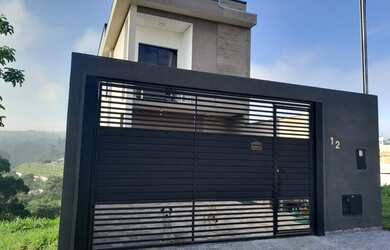 Imagem 2: Linda casa com 3 dorm. piscina e 2 vagas em Santana de Parnaiba