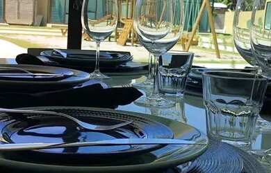 Imagem: A casa em condomínio possui 2 Dormitórios, 3 Banheiros, 1