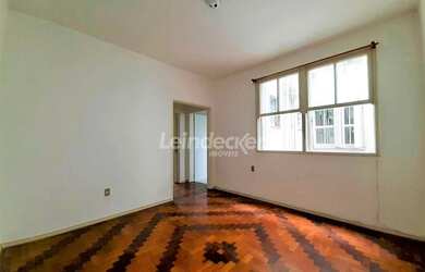 Imagem: O apartamento possui 2 Dormitórios, 1 Banheiro, 80m² de Área