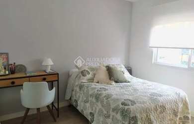 Imagem 7: Apartamento para venda possui 68 metros quadrados com 2 quartos em Auxiliadora - Porto Ale