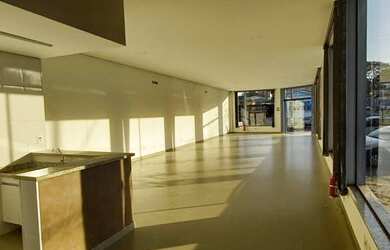 Imagem 15: Salão comercial de esquina, em avenida de grande fluxo, para locação...