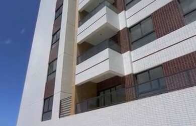 Imagem: O apartamento possui 3 Dormitórios, 2 Banheiros, 2 Vagas na