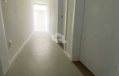 Imagem 14: Apartamento à com 02 dormitórios no bairro Camobi, em Santa Maria, RS