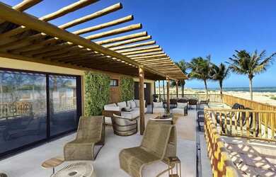 Imagem 6: Casa de condomínio para venda tem 537 metros quadrados com 7 quartos...