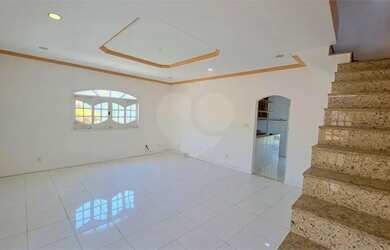 Imagem 4: Condomínio com 3 quartos à venda em Zé Garoto - RJ