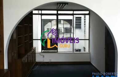 Imagem: O depósito possui 4 Vagas na garagem e 120m² de Área e está