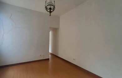 Imagem 3: Apartamento quarto e sala Av. N. Senhora de Copacabana