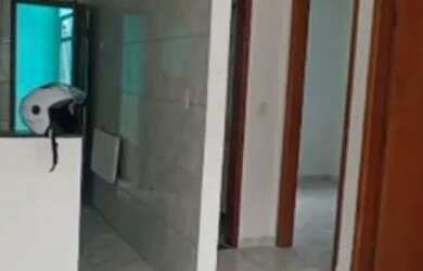 Imagem: A casa em condomínio possui 2 Dormitórios, 1 Banheiro, 1 Vaga