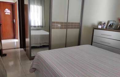 Imagem 10: Casa em Condomínio. Varanda, 2 Vagas na garageme2 Dormitórios