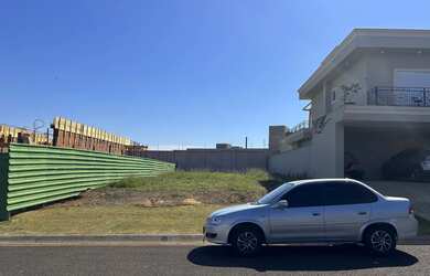 Imagem: O terreno possui 366m² de Área e está localizado em Prolongamento