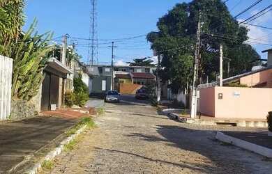 Imagem: O terreno possui 170m² de Área e está localizado em Lagoa