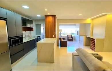 Imagem: O apartamento possui 3 Dormitórios, 2 Banheiros, 2 Vagas na